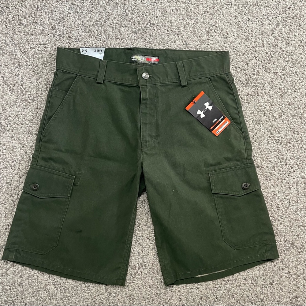 Mens Under Armour Cargo Shorts | Army Green | Size: 32
